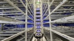 螞蟻機器人|上存下揀解決方案助力汽車制造企業降本增效